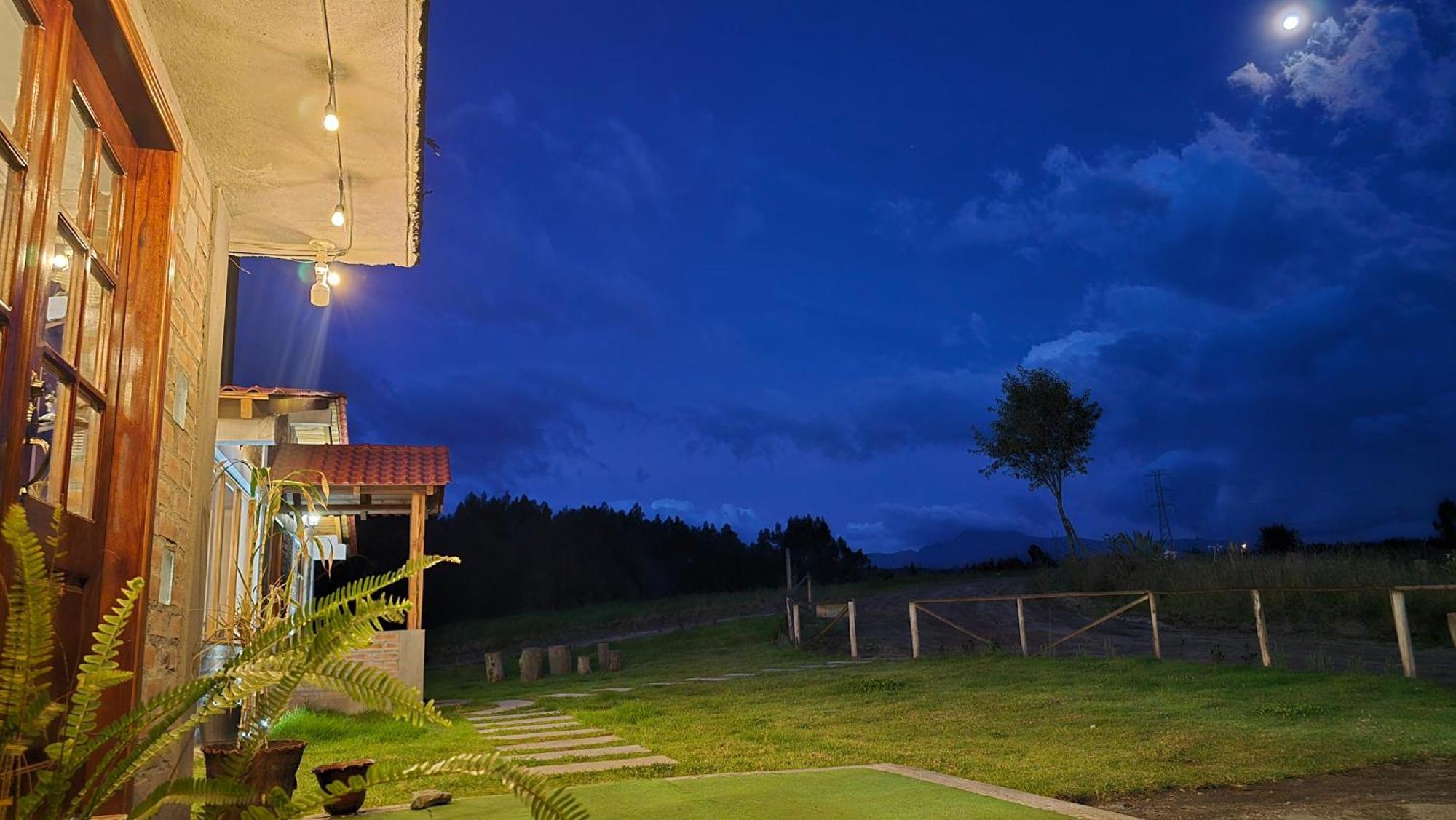 Cuscungo Cotopaxi Hostel & Lodge Chasqui 외부 사진